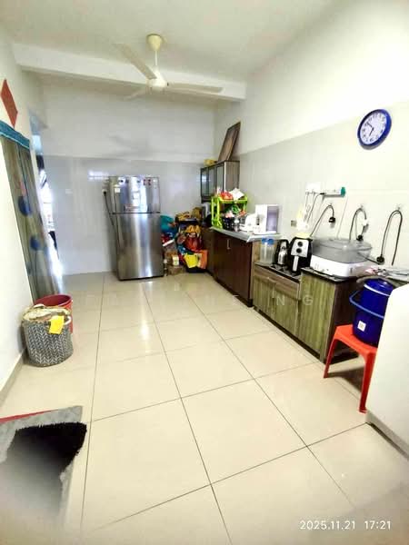 2-storey Terraced House for Sale in Ulu Tiram (Johor) - Pauline Ng - Kitchen - PropertyGuru.com.my
