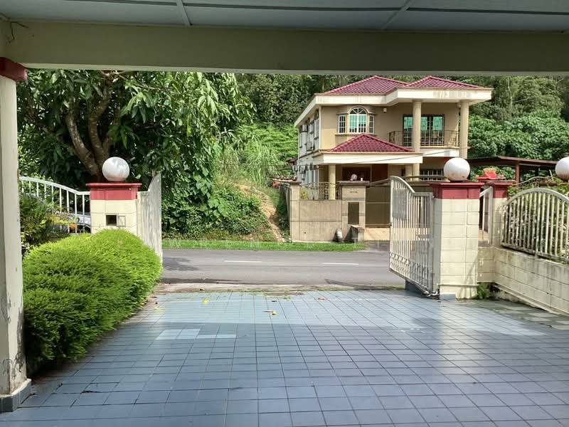 Terraced House for Sale in Kajang (Selangor) - Lawrence Tian - Exterior - PropertyGuru.com.my