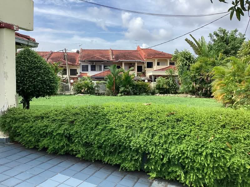 Terraced House for Sale in Kajang (Selangor) - Lawrence Tian - Exterior - PropertyGuru.com.my