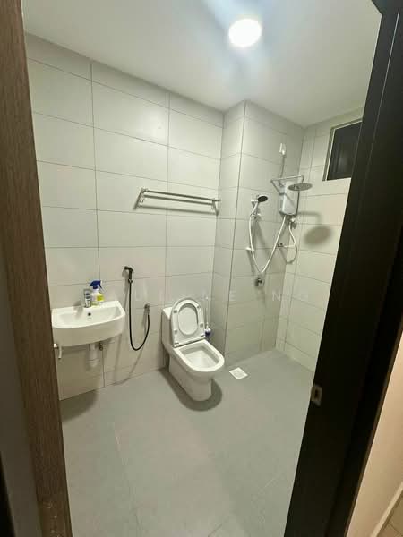 Service Residence for Rent at Meldrum Heights (Residensi Meldrum) - Pauline Ng - Bathroom - PropertyGuru.com.my