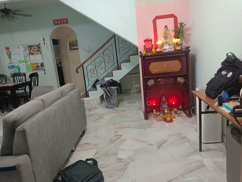 Bukit Sungai Long 1 untuk Untuk Dijual - RM 550,000, Mac 2026 - Living Room - PropertyGuru.com.my