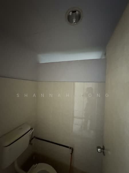 Apartment for Rent at Ixora - Shannah Tong - Bathroom - PropertyGuru.com.my