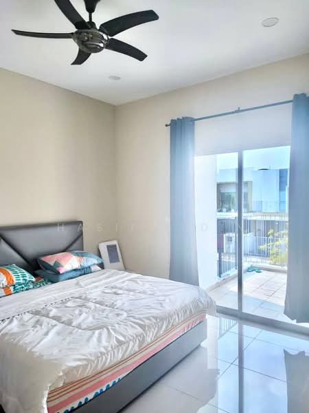 2-storey Terraced House for Rent in Cyberjaya (Selangor) - Hasif Ludin - Bedroom - PropertyGuru.com.my