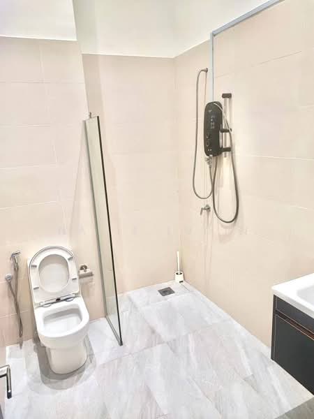 2-storey Terraced House for Rent in Cyberjaya (Selangor) - Hasif Ludin - Bathroom - PropertyGuru.com.my