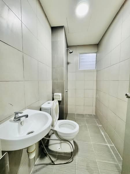 Suria Pantai untuk Untuk Disewa - RM 1,500 /bulan, Feb 2026 - Bathroom - PropertyGuru.com.my