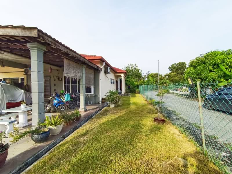 1-storey Terraced House for Sale in Taman Meru Permai (Kapar) - Muhammad Ridhwan Mohd Huzairi - Exterior - PropertyGuru.com.my
