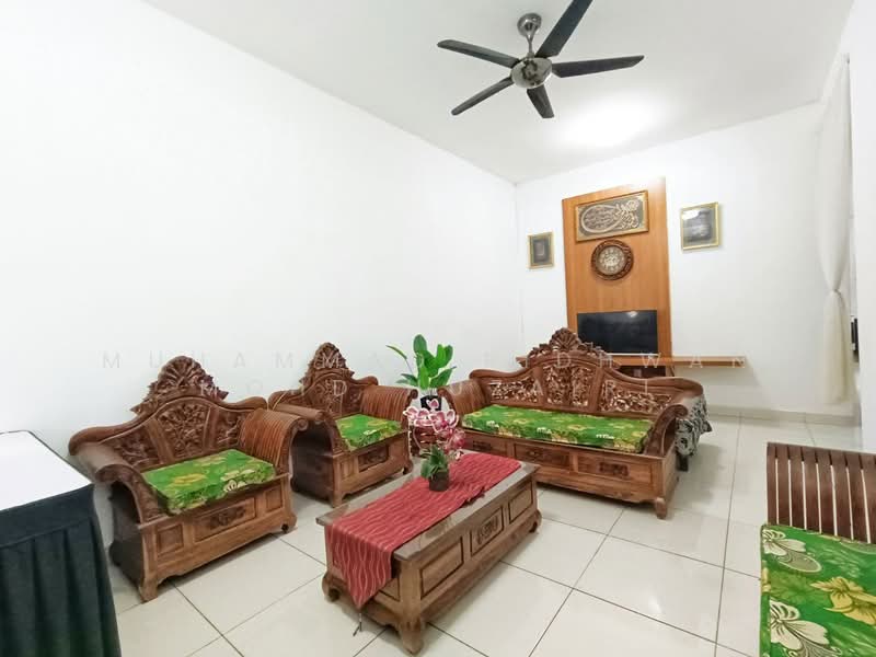 1-storey Terraced House for Sale in Taman Meru Permai (Kapar) - Muhammad Ridhwan Mohd Huzairi - Living Room - PropertyGuru.com.my