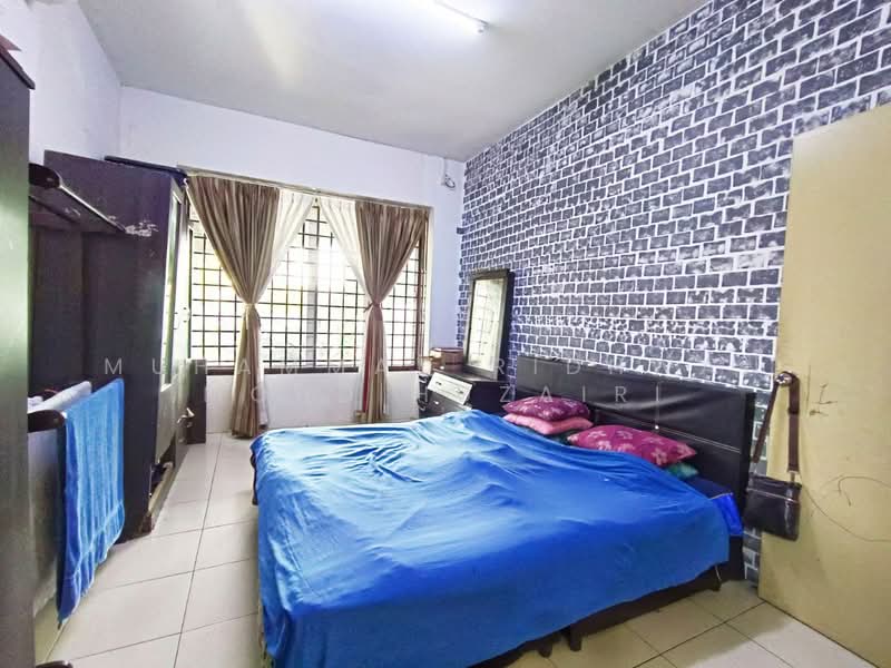1-storey Terraced House for Sale in Taman Meru Permai (Kapar) - Muhammad Ridhwan Mohd Huzairi - Bedroom - PropertyGuru.com.my