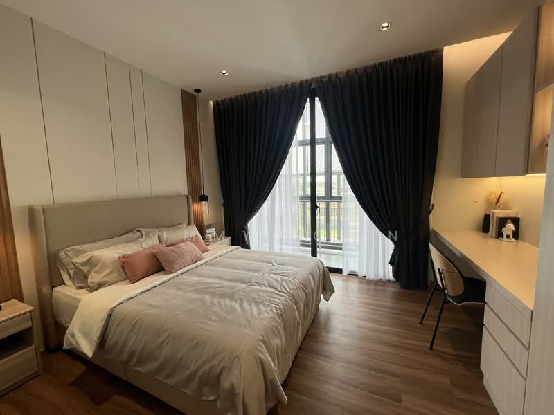 Service Residence for Sale at The Corliss Residence @ The NorthBank - Jimmyy Chin - Bedroom - PropertyGuru.com.my