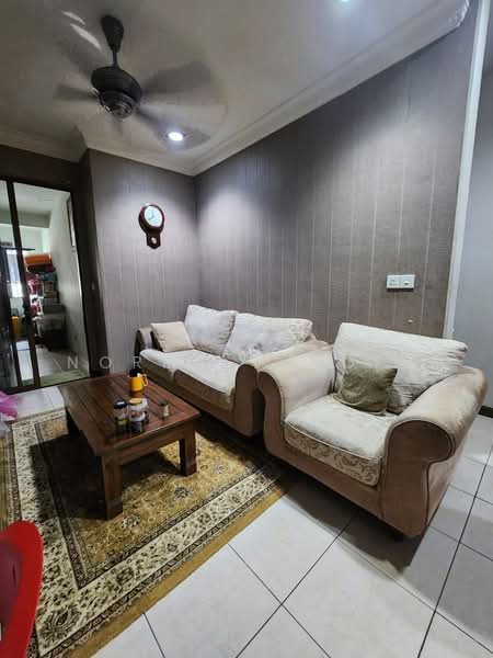 Lagenda2, Jalan Teratak, Bukit Jelutong untuk Untuk Dijual - RM 1,250,000, Mac 2026 - Living Room - PropertyGuru.com.my