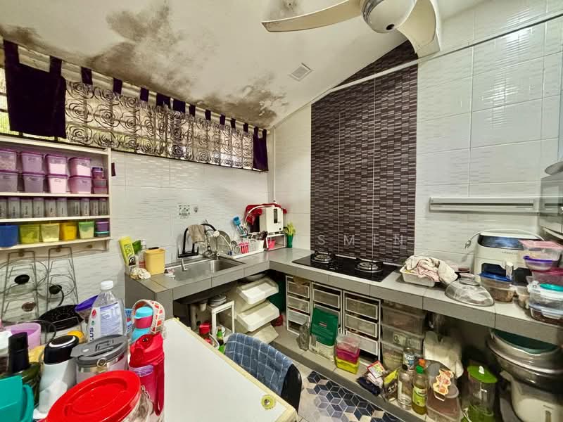2-storey Terraced House for Sale in Putra Heights (Subang Jaya) - Zaty Jasmin - Kitchen - PropertyGuru.com.my