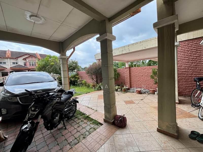 2-storey Terraced House for Sale in Putra Heights (Subang Jaya) - Zaty Jasmin - Exterior - PropertyGuru.com.my