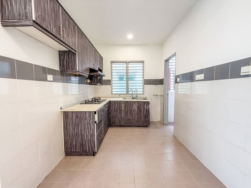 Apartment for Sale at Villa Tropika - Izzat Zamros - Kitchen - PropertyGuru.com.my