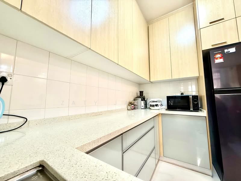 Condominium for Sale at Seri Maya Condominium - Zaty Jasmin - Kitchen - PropertyGuru.com.my