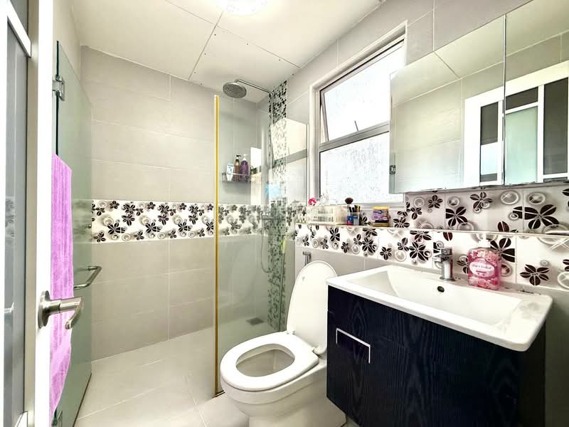 Condominium for Sale at Seri Maya Condominium - Zaty Jasmin - Bathroom - PropertyGuru.com.my