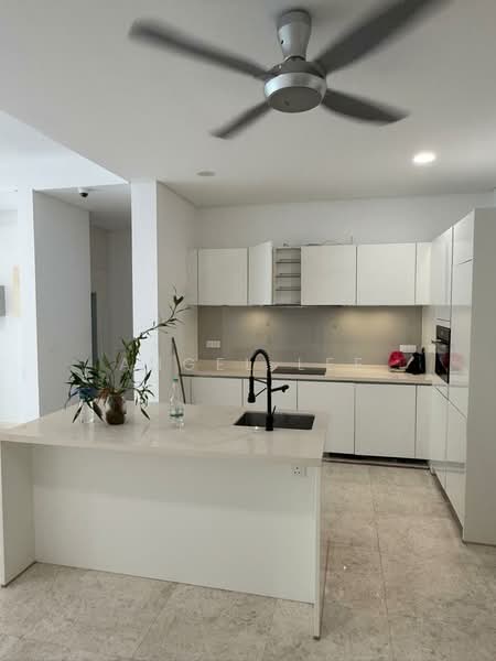 Emerald Bay @ Puteri Harbour untuk Untuk Dijual - RM 3,900,000, Apr 2026 - Kitchen - PropertyGuru.com.my