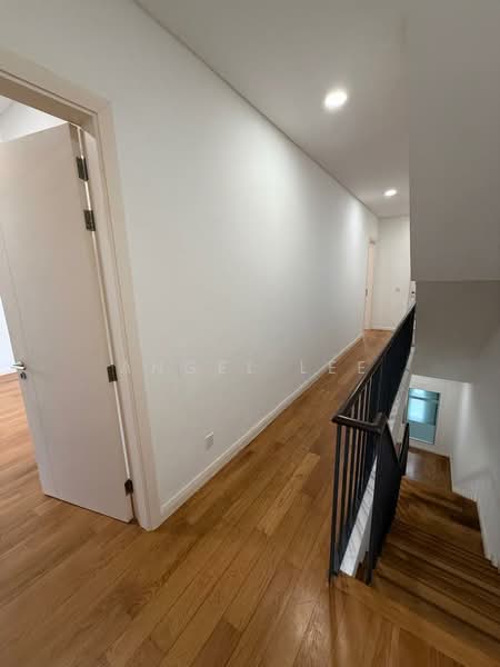 Emerald Bay @ Puteri Harbour untuk Untuk Dijual - RM 3,900,000, Apr 2026 - Corridor - PropertyGuru.com.my