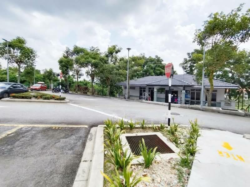 Apartment for Sale at Pangsapuri Mayang (Puncak Jalil) - Muhammad Muadz - Exterior - PropertyGuru.com.my