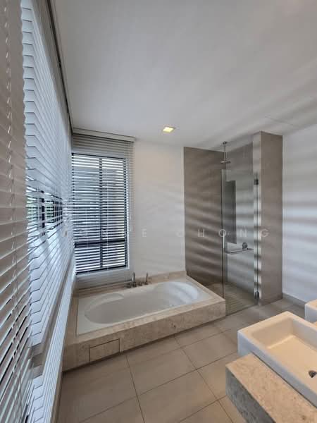 Bayou Creek @ Leisure Farm untuk Untuk Disewa - RM 9,000 /bulan, Feb 2026 - Bathroom - PropertyGuru.com.my