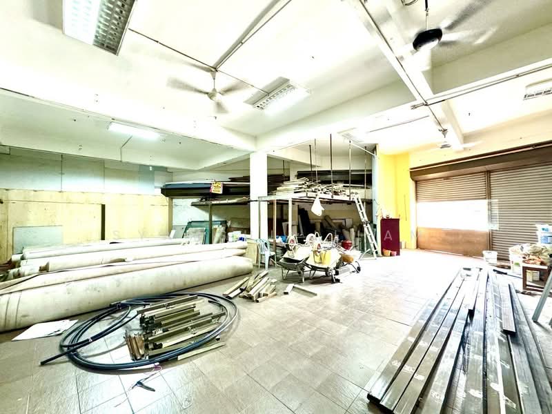 Shop for Sale in Klang (Selangor) - Syamsul Ilham - Interior - PropertyGuru.com.my