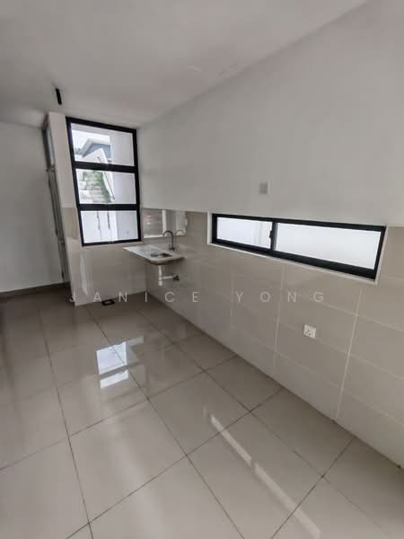 Terraced House for Rent in Taman Ponderosa (Johor Bahru) - Janice Yong - Kitchen - PropertyGuru.com.my