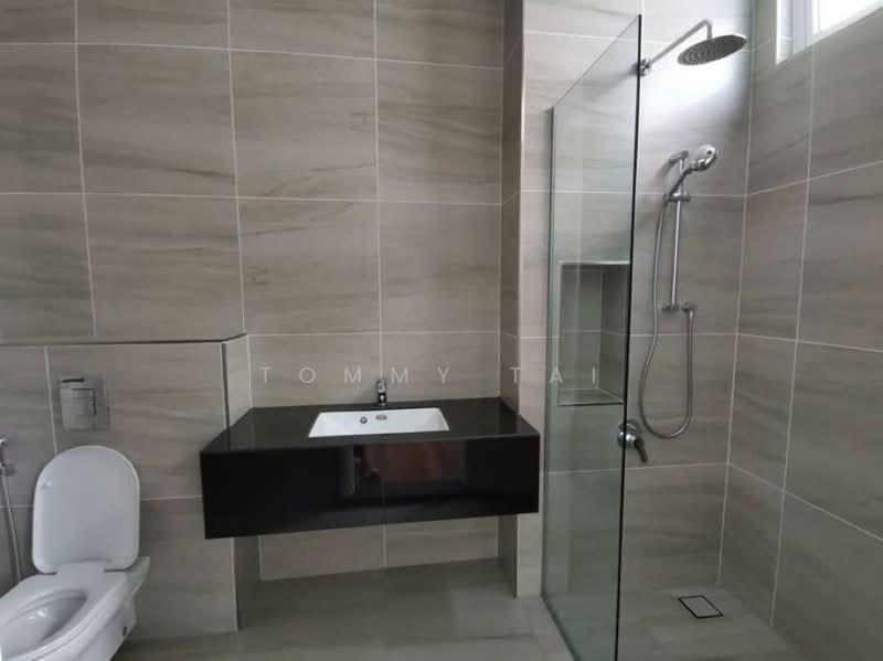 Cluster House for Sale in Eco Spring (Johor Bahru) - Tommy Tai - Bathroom - PropertyGuru.com.my
