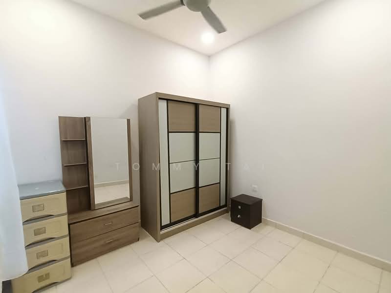 Cluster House for Sale in Taman Seri Austin (Tebrau) - Tommy Tai - Bedroom - PropertyGuru.com.my
