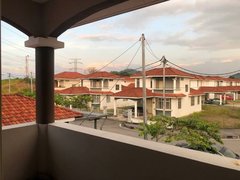 Bungalow for Sale in Taman Mengkuang Heights (Bukit Mertajam) - Aswad . - Balcony - PropertyGuru.com.my