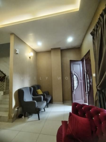 2-storey Terraced House for Sale in Taman Mount Austin (Tebrau) - Huily Woon - Entrance - PropertyGuru.com.my