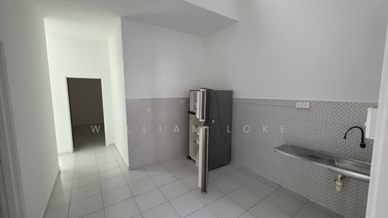 2-storey Terraced House for Rent in Iskandar Puteri (Nusajaya) (Johor) - William Loke - Kitchen - PropertyGuru.com.my