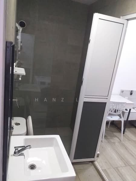 Service Residence for Rent at Kenwingston Square Garden - Hanz Low - Bathroom - PropertyGuru.com.my