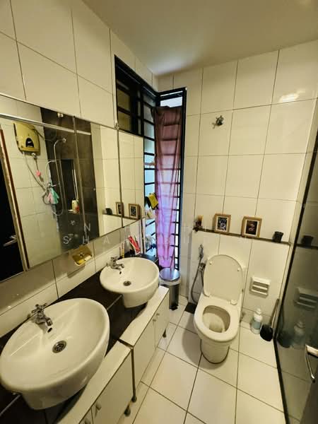 Ivy Terrace, Denai Alam untuk Untuk Dijual - RM 750,000, Mac 2026 - Bathroom - PropertyGuru.com.my