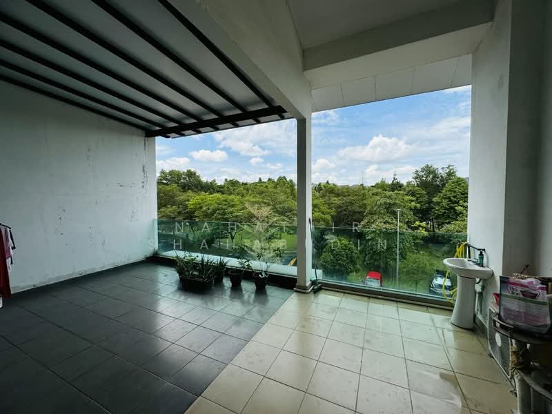 Aster Grove 2 untuk Untuk Dijual - RM 1,100,000, Mac 2026 - Balcony - PropertyGuru.com.my