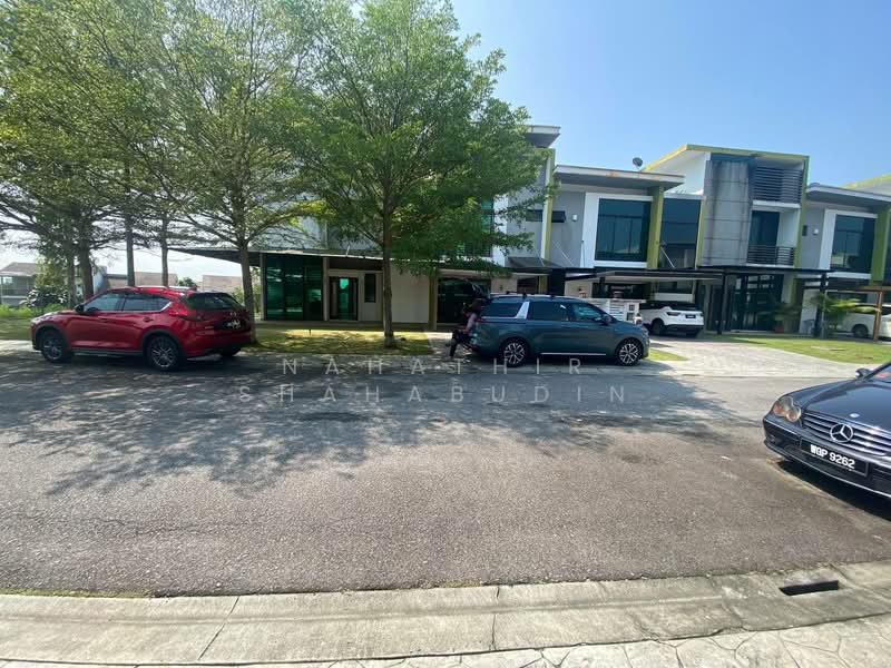 2-storey Terraced House for Sale in Denai Alam (Shah Alam) - Nahathir Shahabudin - Exterior - PropertyGuru.com.my