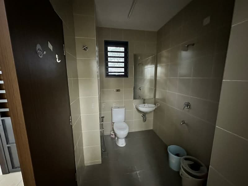 2-storey Terraced House for Rent in Bandar Bukit Raja (Klang) - Jeff Yap - Bathroom - PropertyGuru.com.my