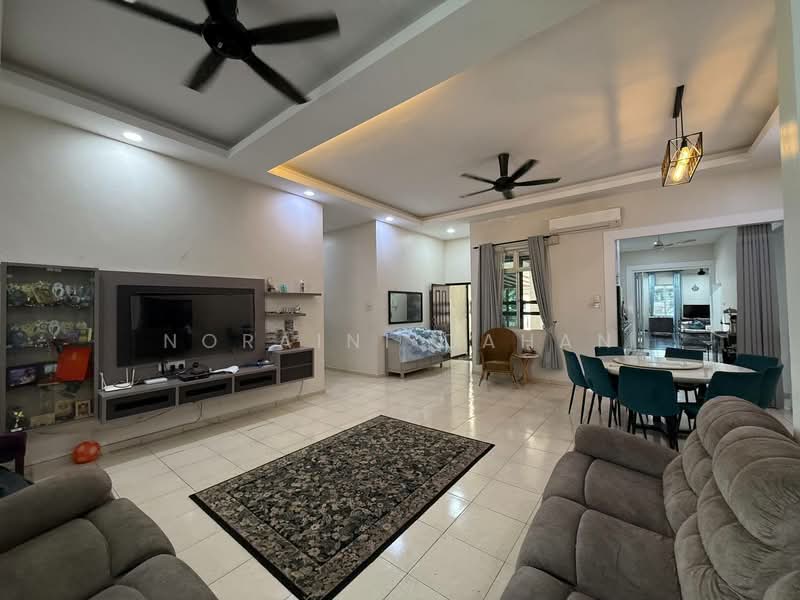 Bungalow for Sale in Seremban (Negeri Sembilan) - Noraini Dahan - Living Room - PropertyGuru.com.my