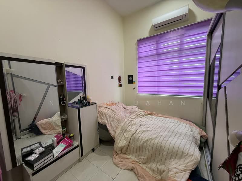 Bungalow for Sale in Seremban (Negeri Sembilan) - Noraini Dahan - Bedroom - PropertyGuru.com.my