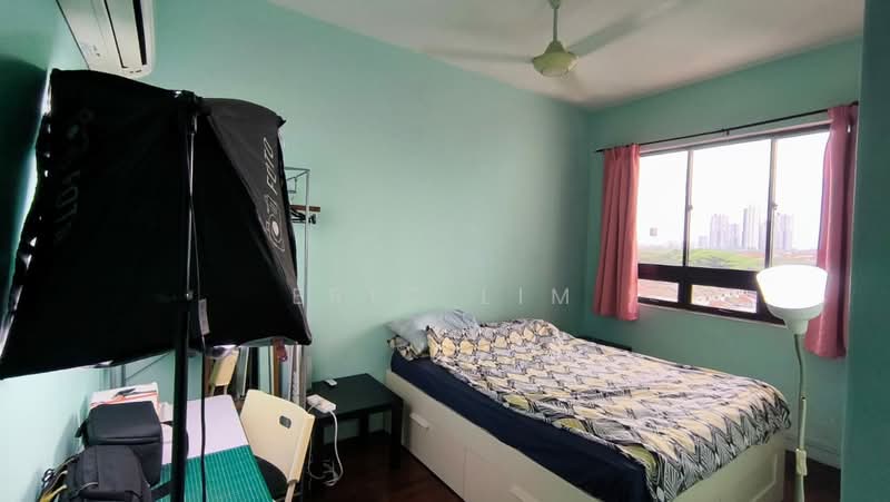 Condominium for Rent at Mutiara Oriental - Eric Lim - Bedroom - PropertyGuru.com.my