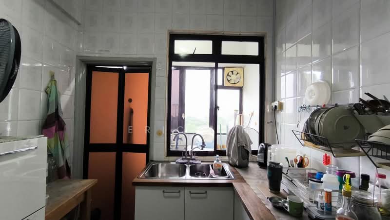 Condominium for Rent at Mutiara Oriental - Eric Lim - Kitchen - PropertyGuru.com.my