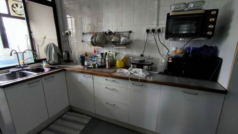 Condominium for Rent at Mutiara Oriental - Eric Lim - Kitchen - PropertyGuru.com.my