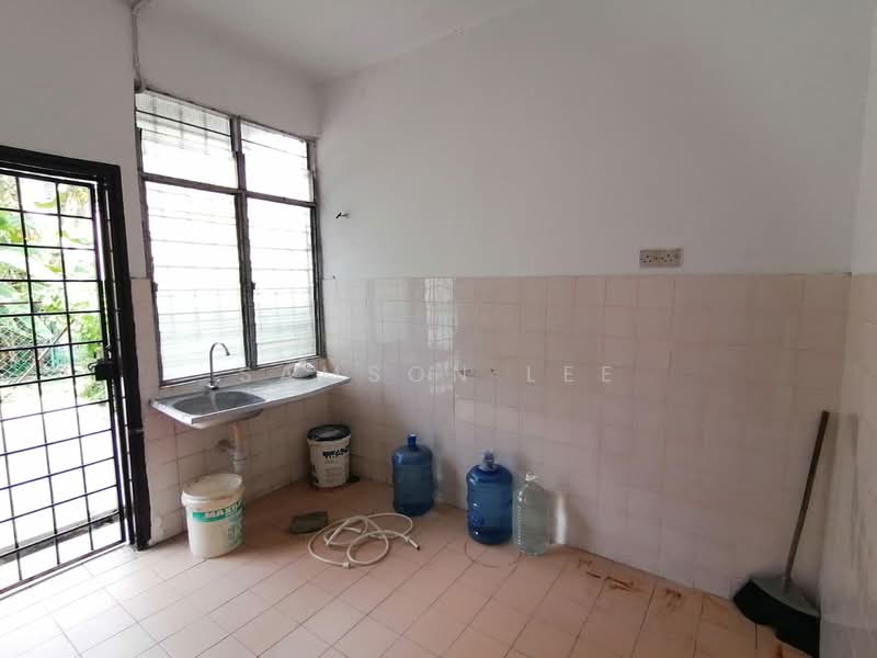 Anggerik, Bukit Sentosa @ Rawang untuk Untuk Dijual - RM 340,000, Apr 2026 - Kitchen - PropertyGuru.com.my