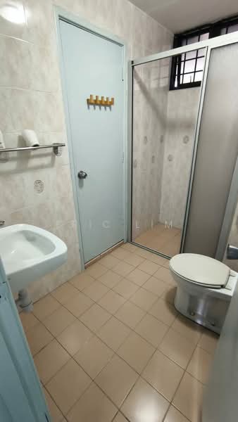 Condominium for Rent at Mutiara Oriental - Eric Lim - Bathroom - PropertyGuru.com.my