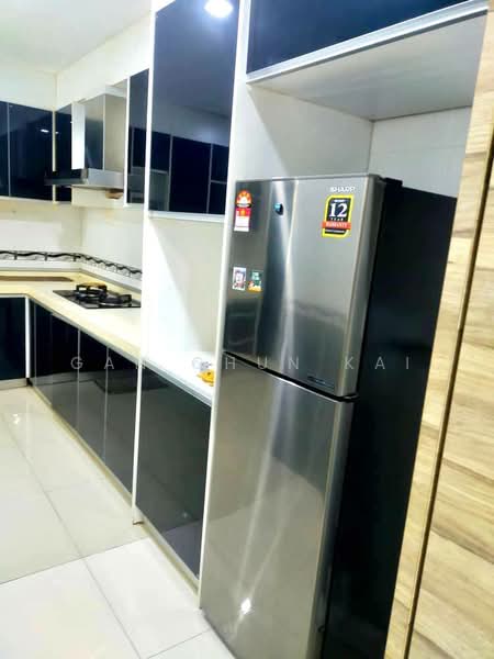 The Oasis untuk Untuk Disewa - RM 2,000 /bulan, Feb 2026 - Kitchen - PropertyGuru.com.my
