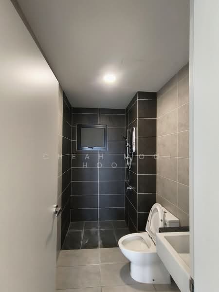 Service Residence for Rent at M Oscar - Cheah Mooi Hoon - Bathroom - PropertyGuru.com.my