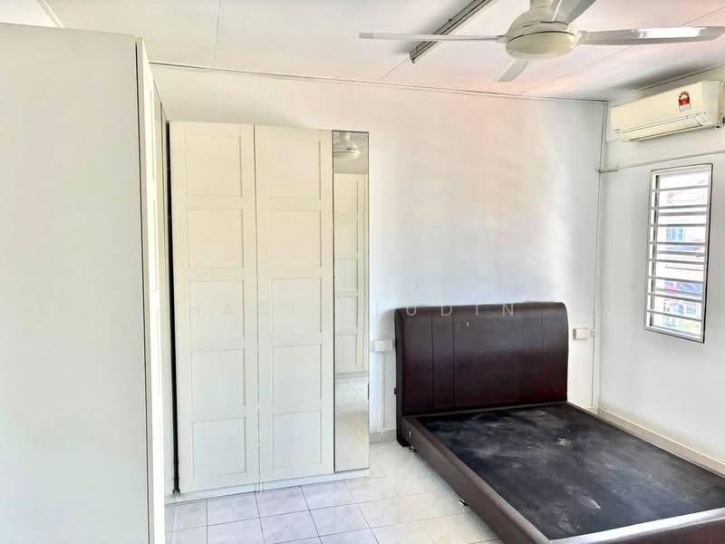 2-storey Terraced House for Rent in Taman Sutera (Kajang) - Hasif Ludin - Bedroom - PropertyGuru.com.my