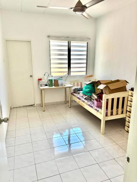 2-storey Terraced House for Rent in Taman Sutera (Kajang) - Hasif Ludin - Bedroom - PropertyGuru.com.my