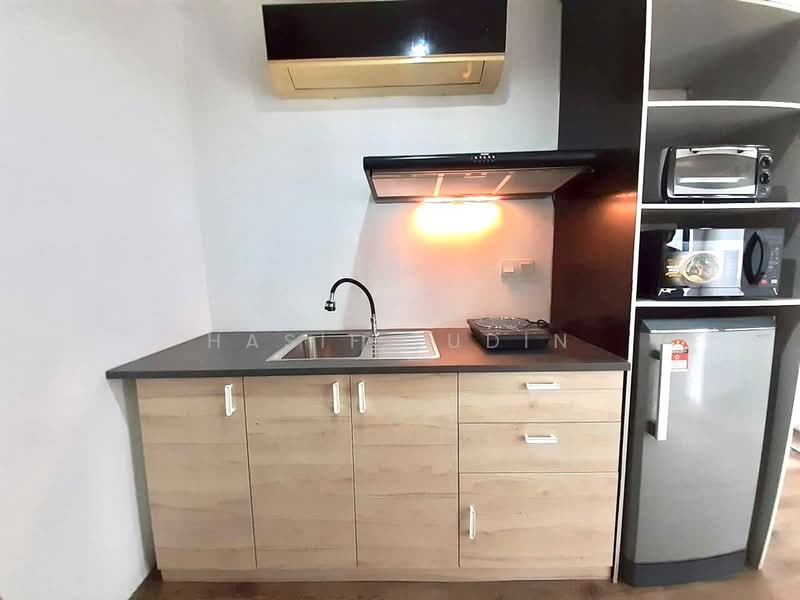 Service Residence for Rent at The Place @ Cyberjaya - Hasif Ludin - Kitchen - PropertyGuru.com.my