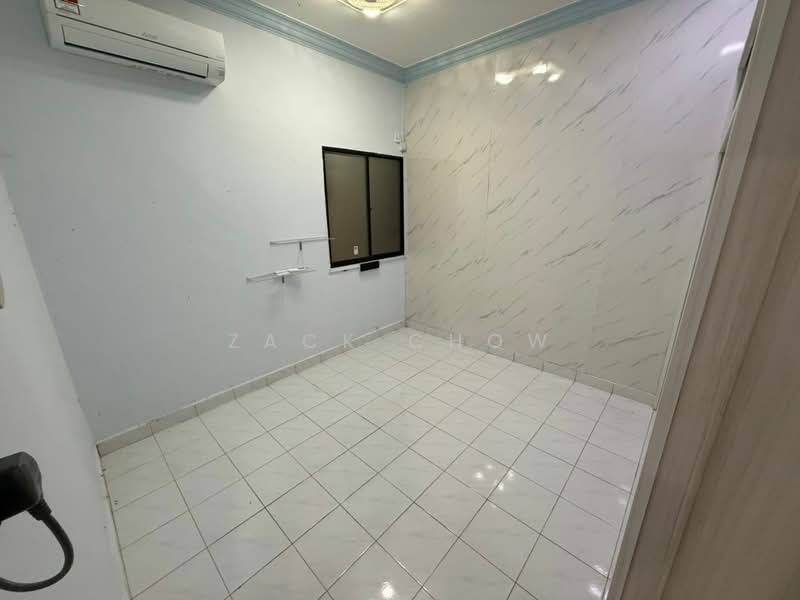 Taman Puteri Wangsa - 3