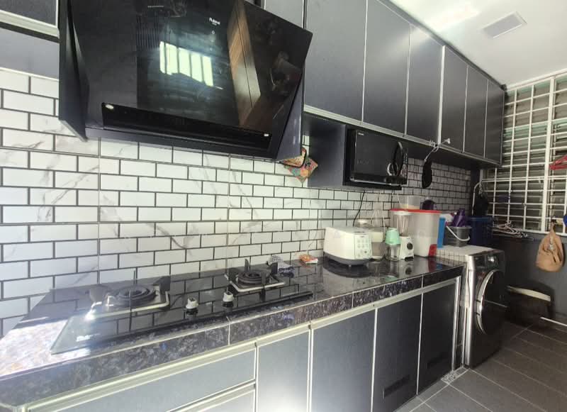 2-storey Terraced House for Sale in Bandar Tun Hussein Onn (Cheras) - Reen Mohamad - Kitchen - PropertyGuru.com.my
