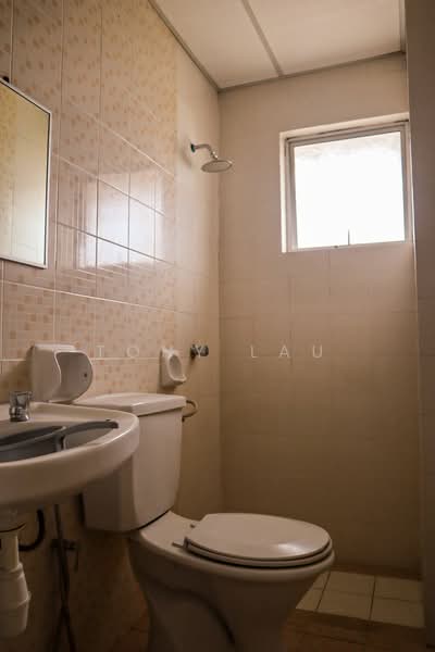 Kondominium Kristal untuk Untuk Dijual - RM 410,000, Mac 2026 - Bathroom - PropertyGuru.com.my